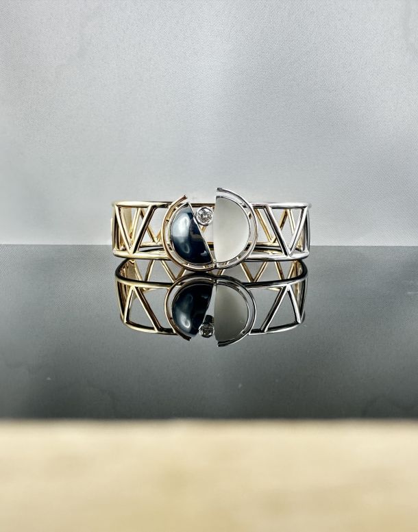 Individuell gefertigter Designring mit Edelstein vom Juwelier Berlin